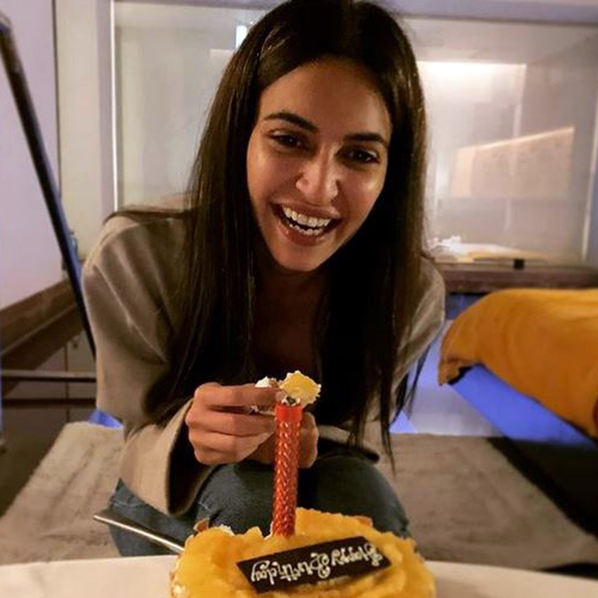 कृति खरबंदा