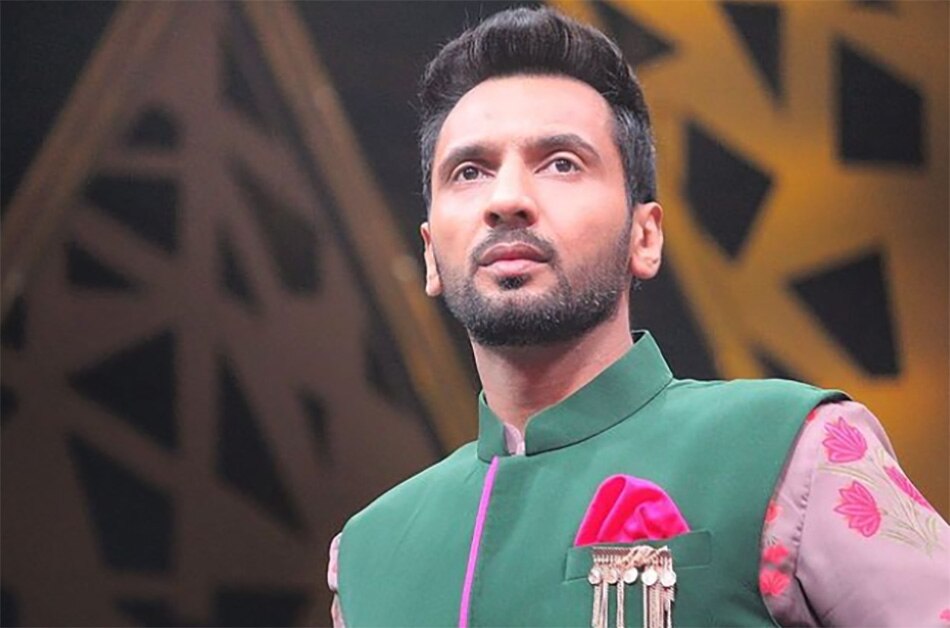 पुनीत पाठक 