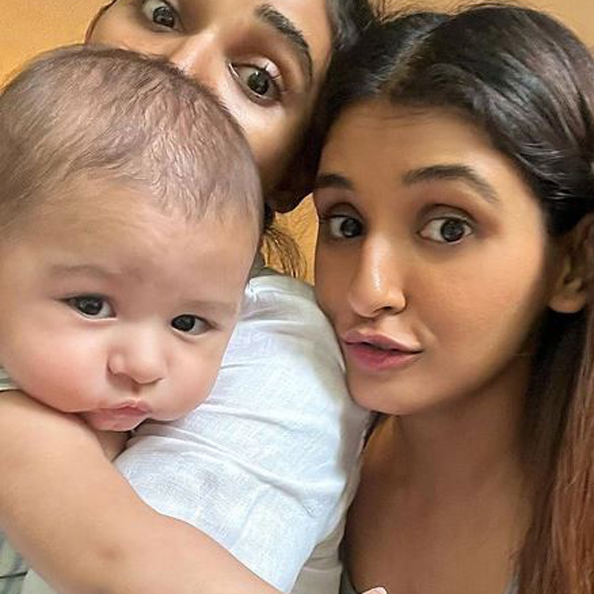 शक्ति मोहन