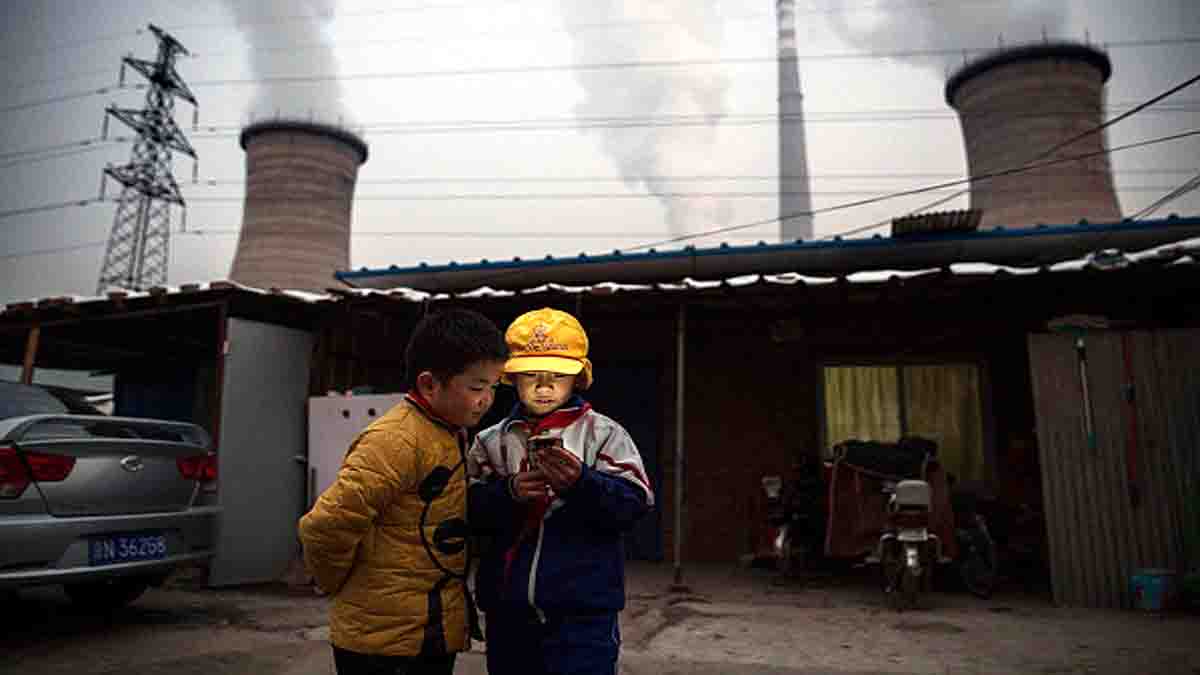 Smartphones killing Our Earth