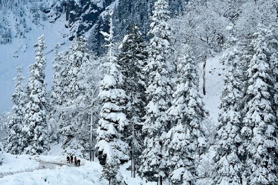 नवंबर की छुट्टियों में घूम आएं ये 8 खूबसूरत जगहें