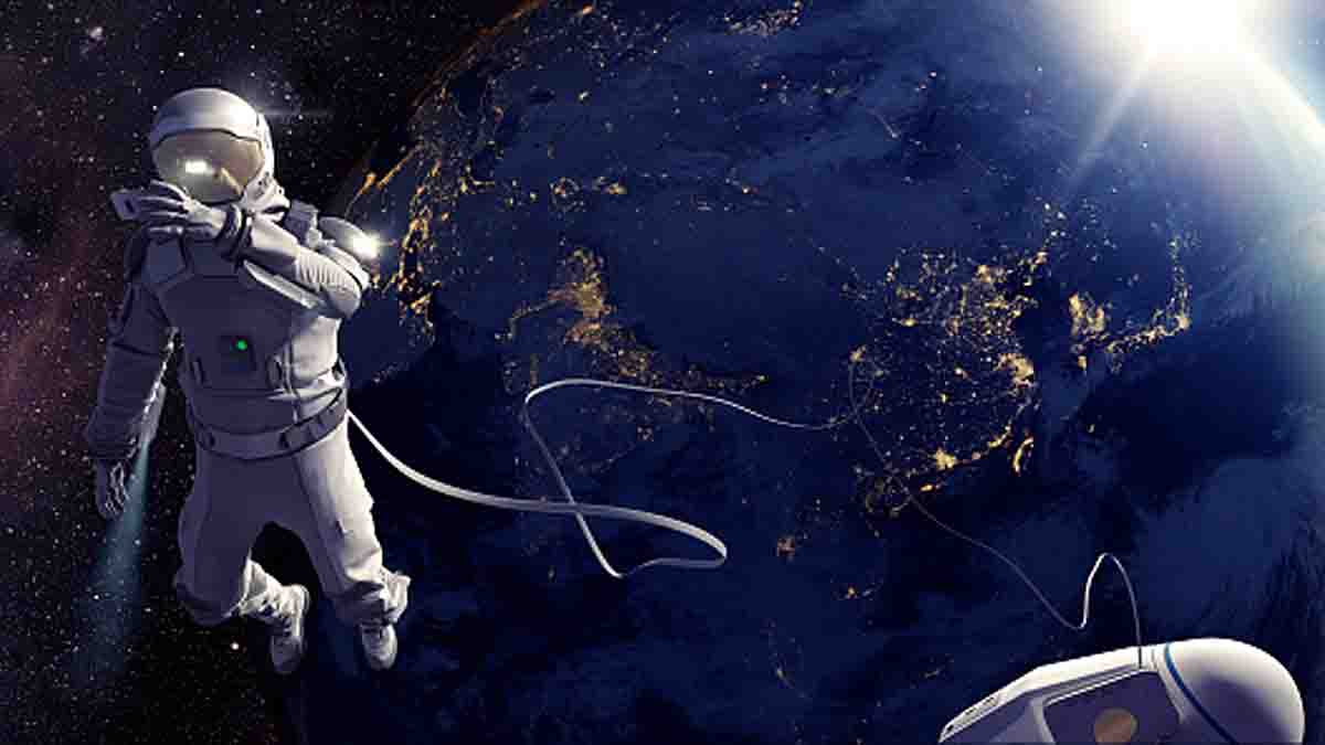 Space Radiation Dangerous for Male Brain