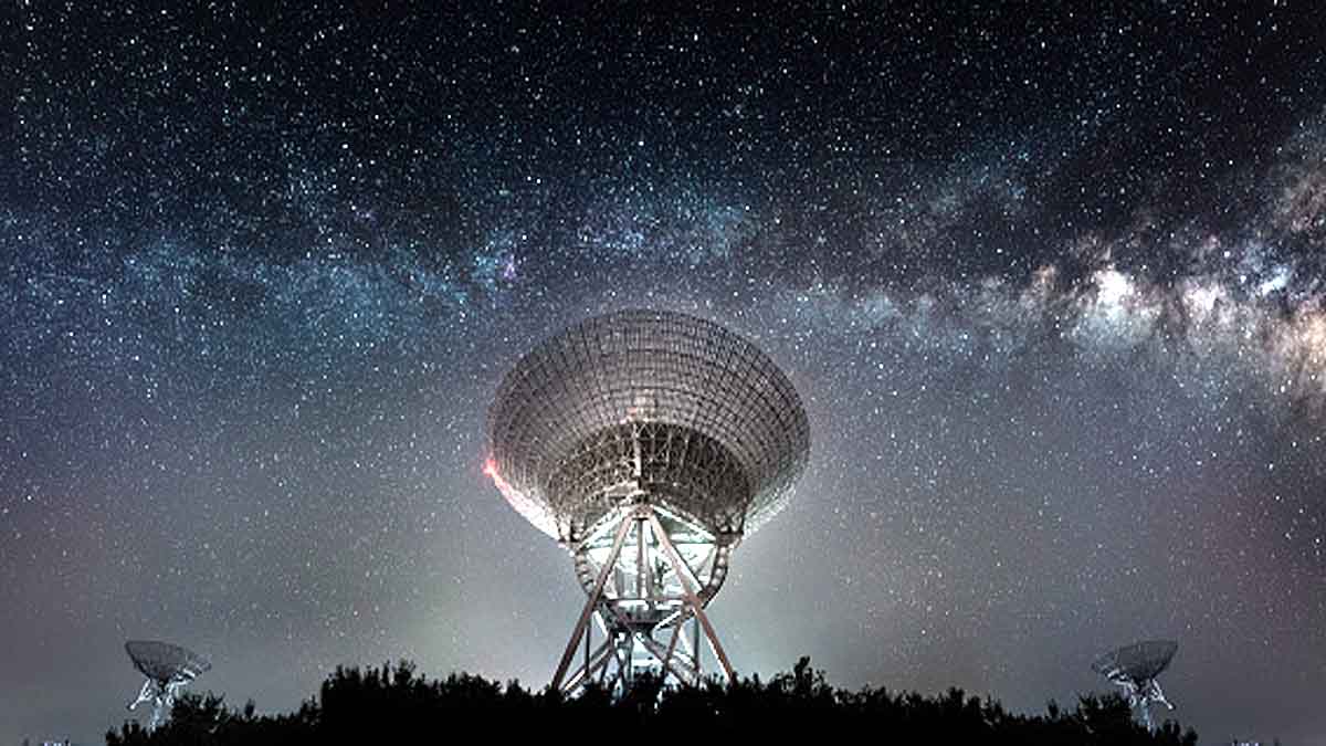 Strange Radio Waves Milky Way
