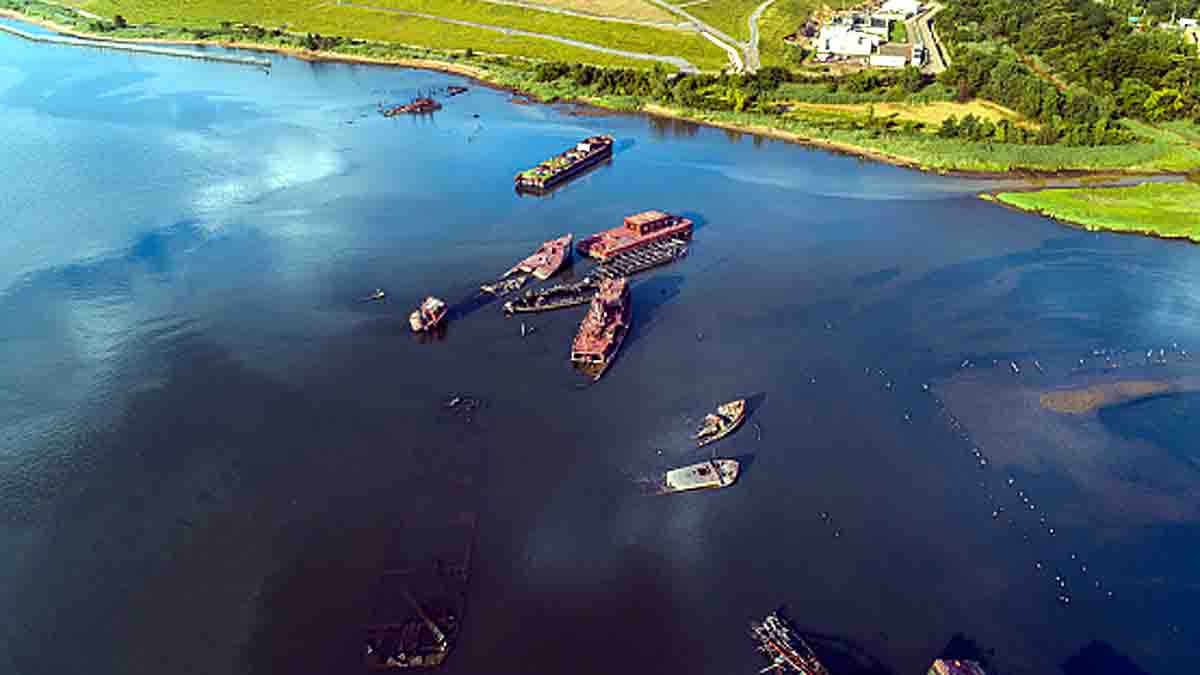 WWII ghost ships volcano Japan
