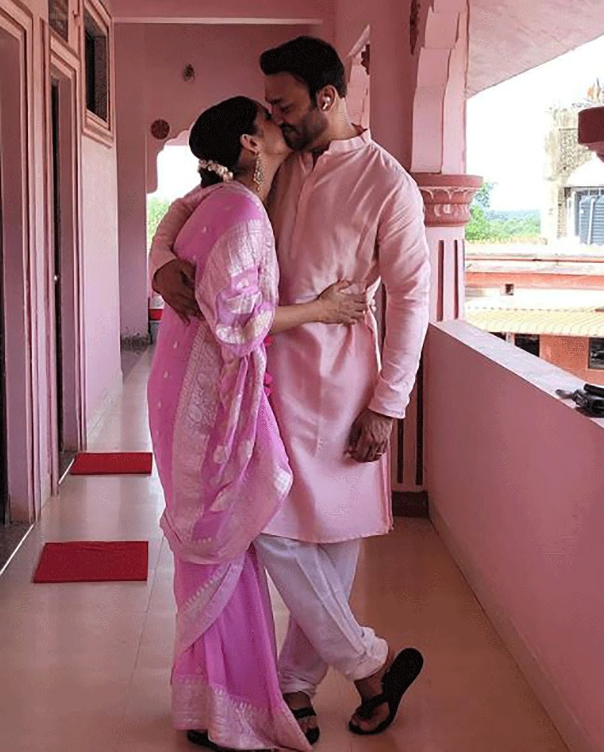 अंकिता लोखंडे और विक्की जैन