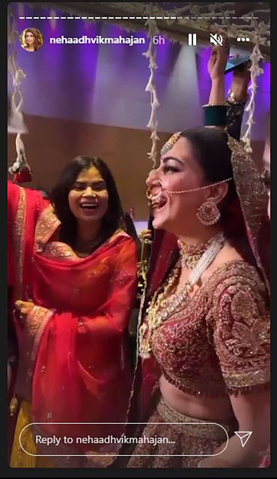 श्रद्धा आर्या