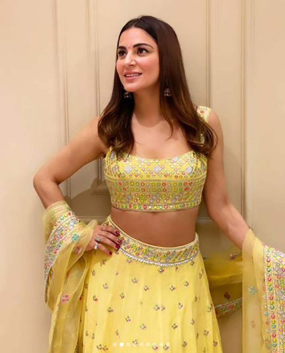 श्रद्धा आर्या