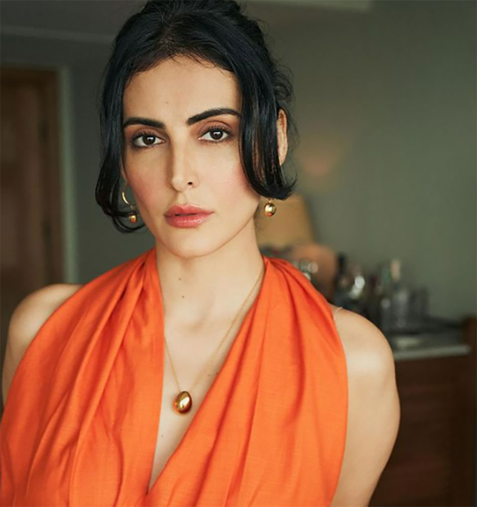 मंदाना करीमी