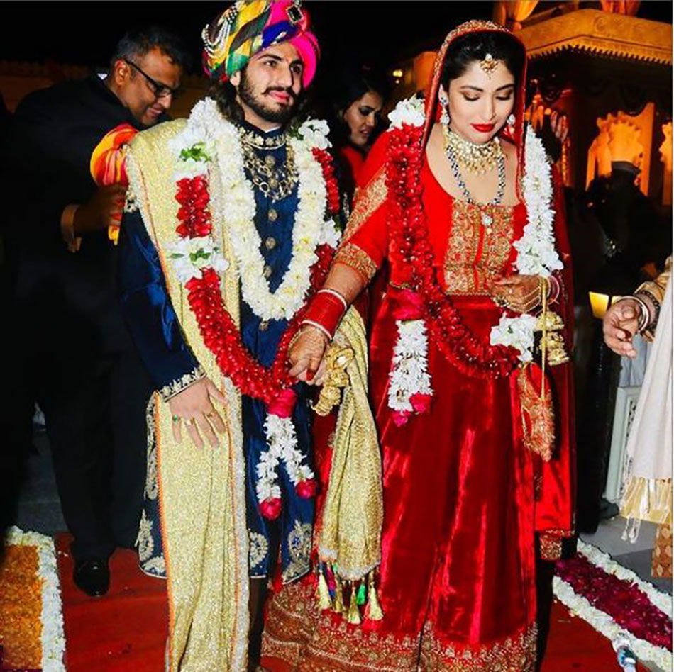 रजत टोकस-सृष्टि नायर