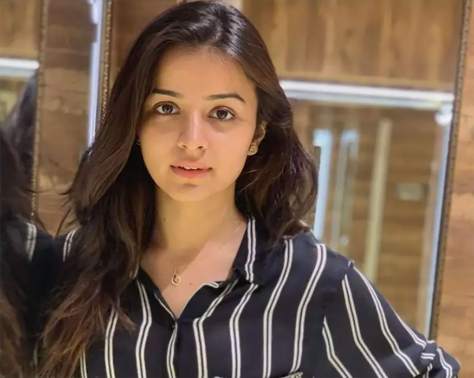 महिमा मकवाना 