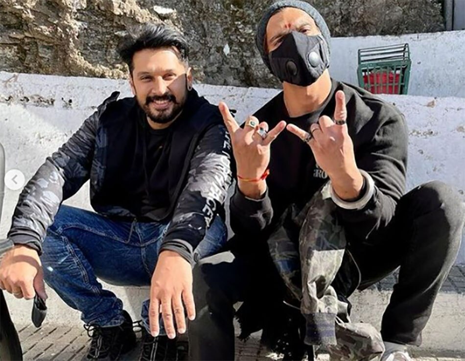  करण सिंह ग्रोवर और बिपाशा बसु