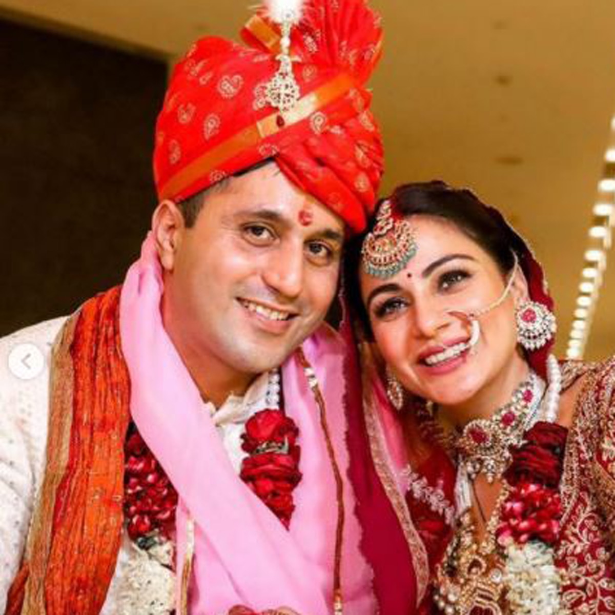 श्रद्धा आर्या