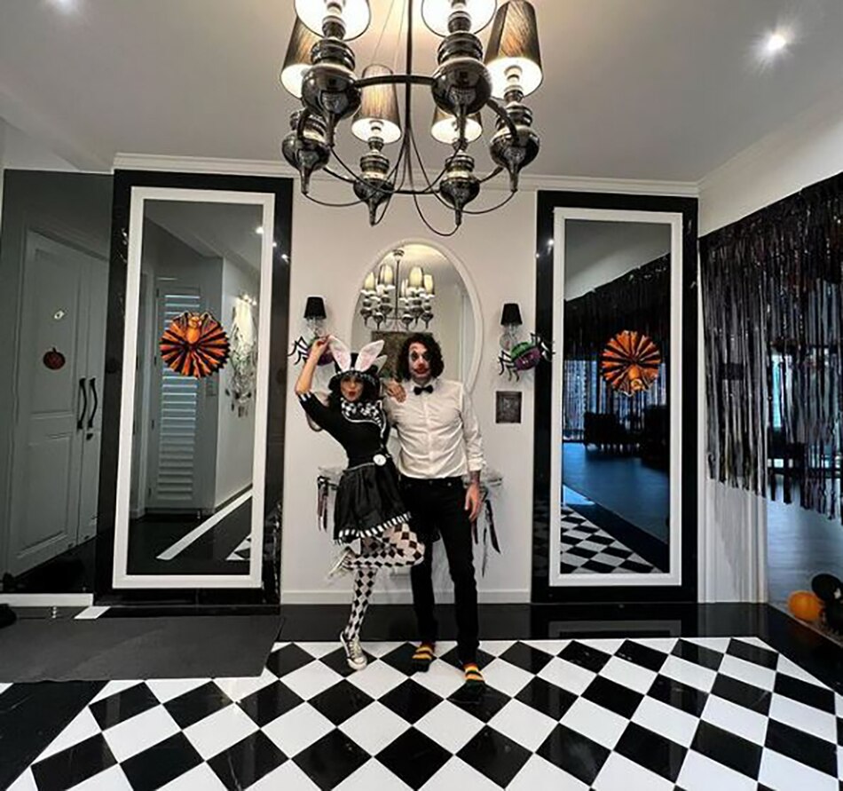 सनी लियोनी पति के साथ