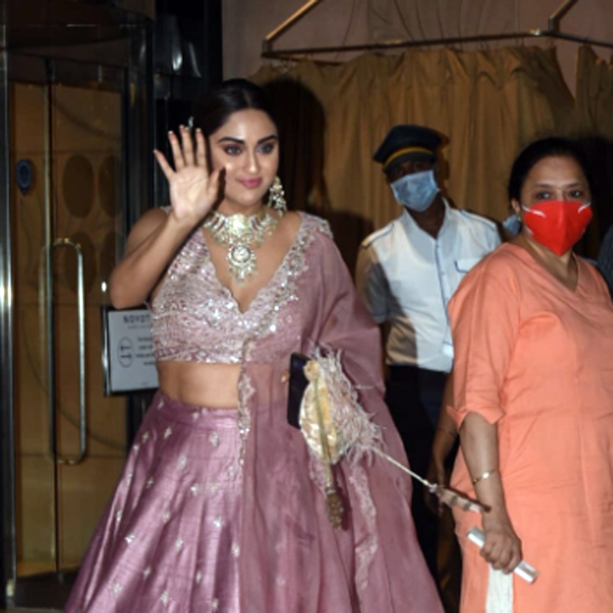 क्रिस्टल डिसूजा 