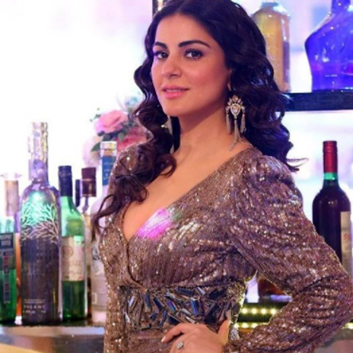  श्रद्धा आर्या 