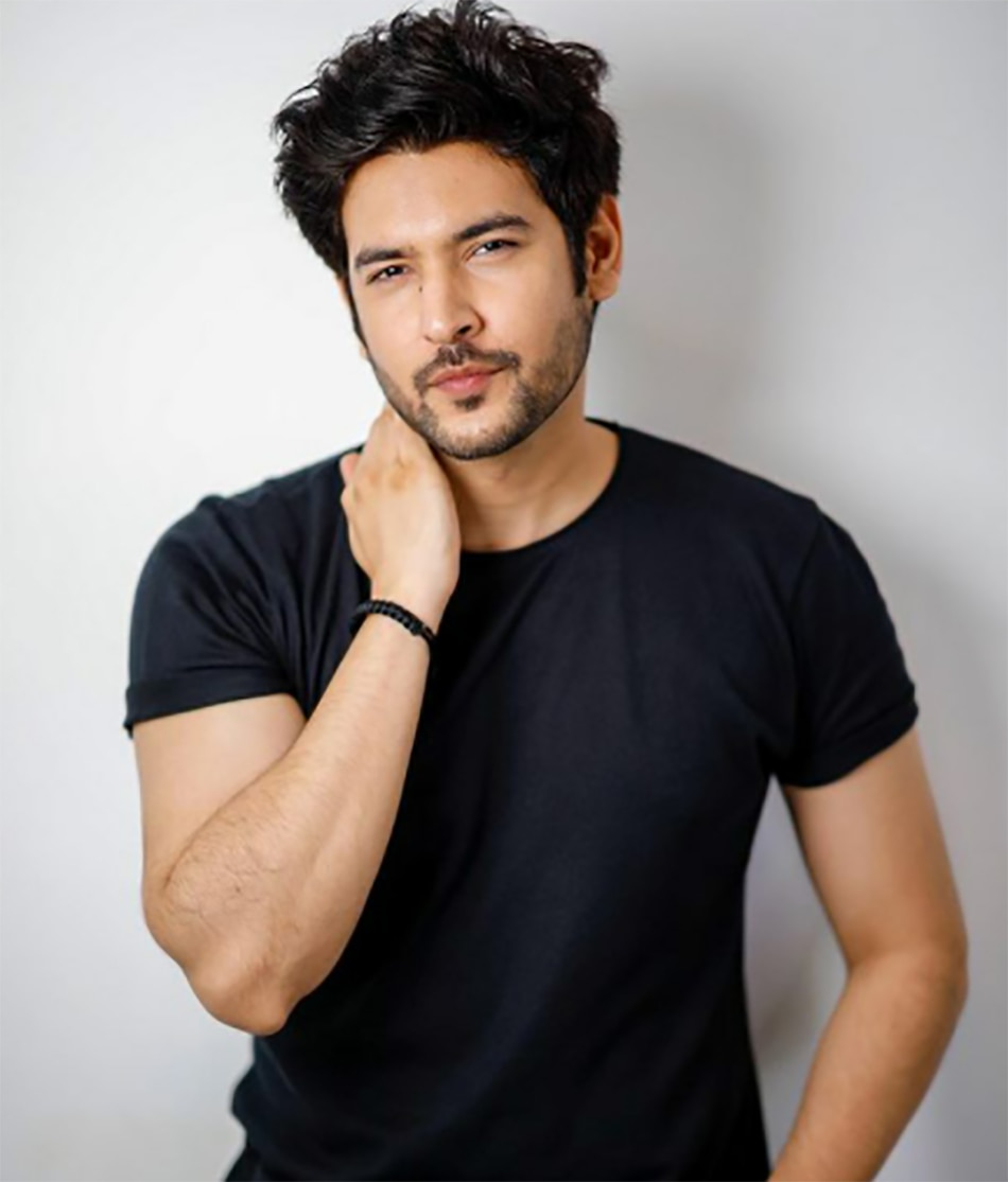  तेजस्वी प्रकाश, शिविन नारंग