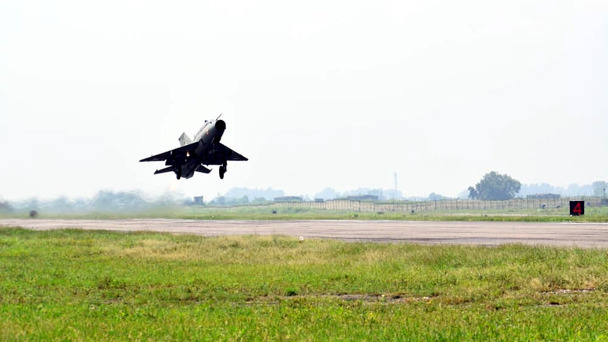 Abhinandan Veer Chakra 60 Hours