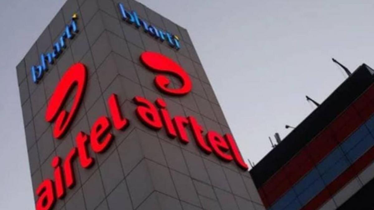 टैरिफ महंगा करने के बाद Airtel का नया ऑफर, इन प्रीपेड प्लान्स के साथ रोज 500MB डेटा फ्री
