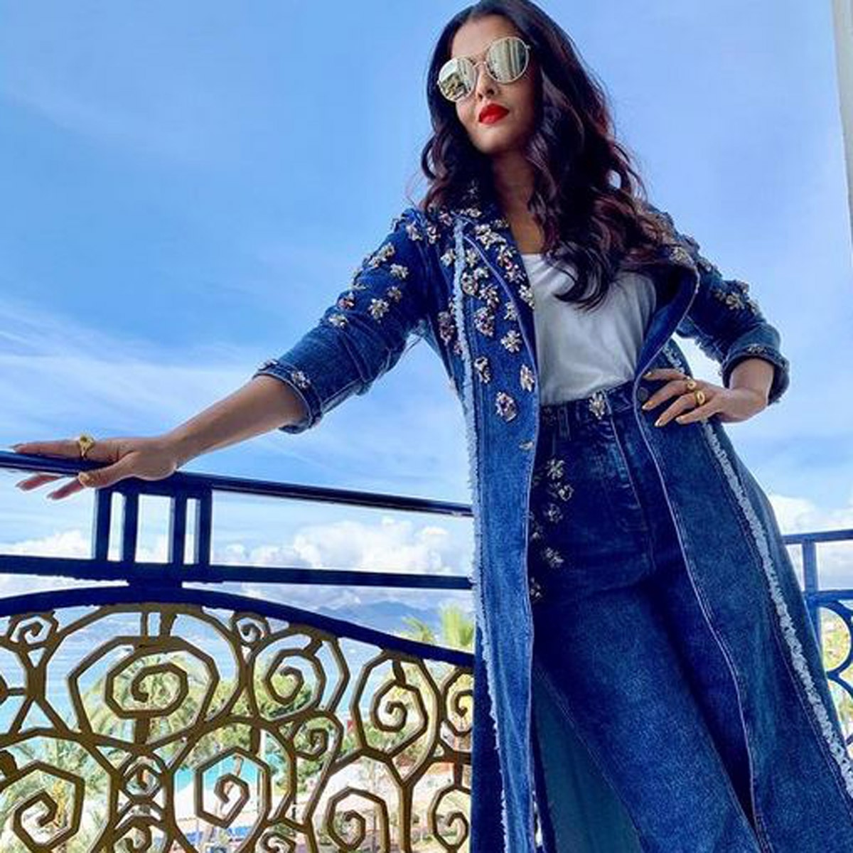 ऐश्वर्या 