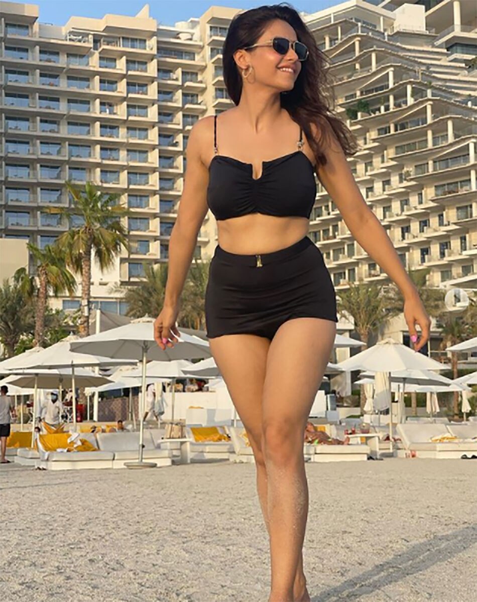 आमना शरीफ 