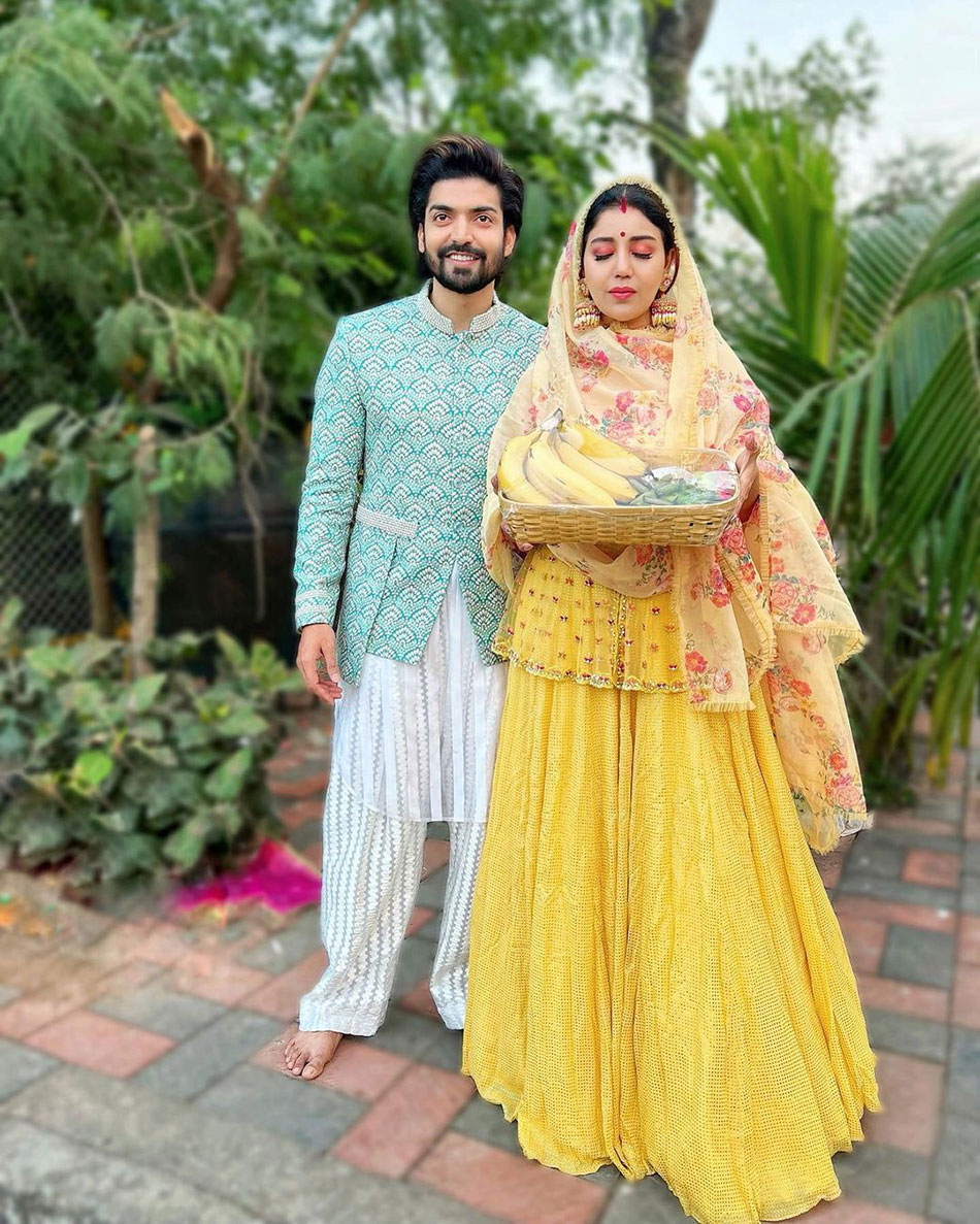 गुरमीत चौधरी और देबीना बनर्जी