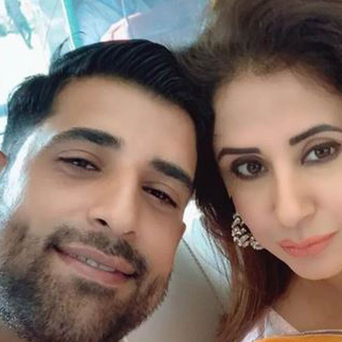 उर्मिला संग मोहसिन