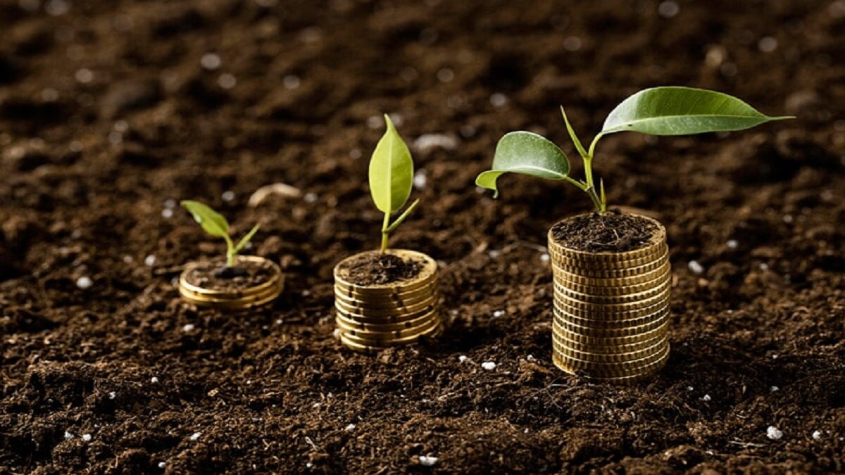 वरिष्ठ नागरिकों के लिए 7.4% का ब्याज