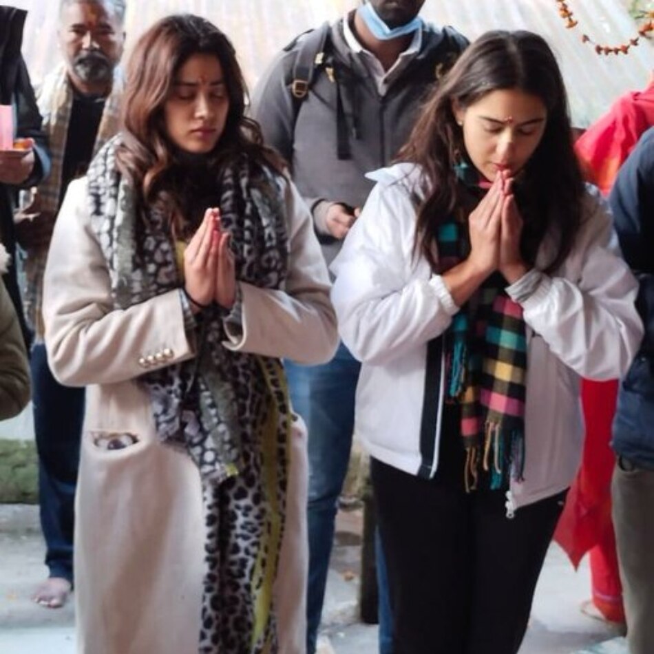 जाह्नवी कपूर, सारा अली खान