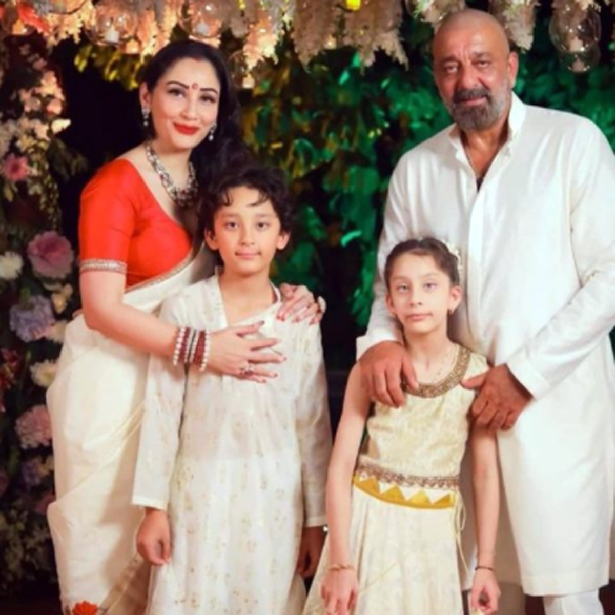 संजय दत्त-मान्यता दत्त 