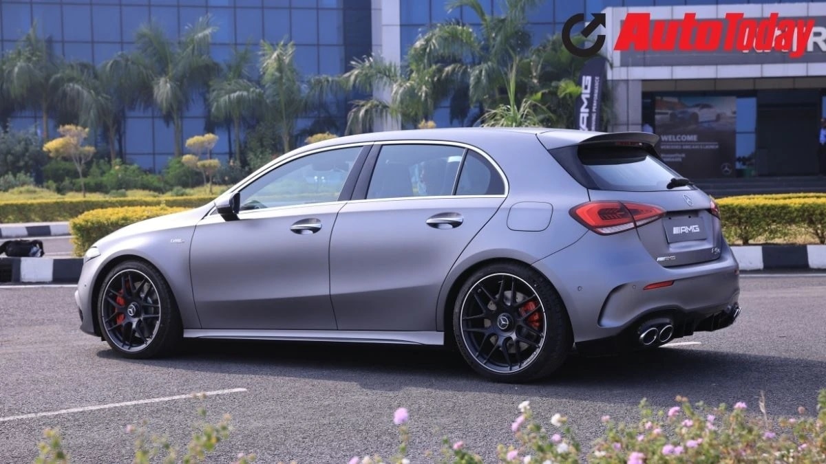 A 45 S 4MATIC+  की कीमत