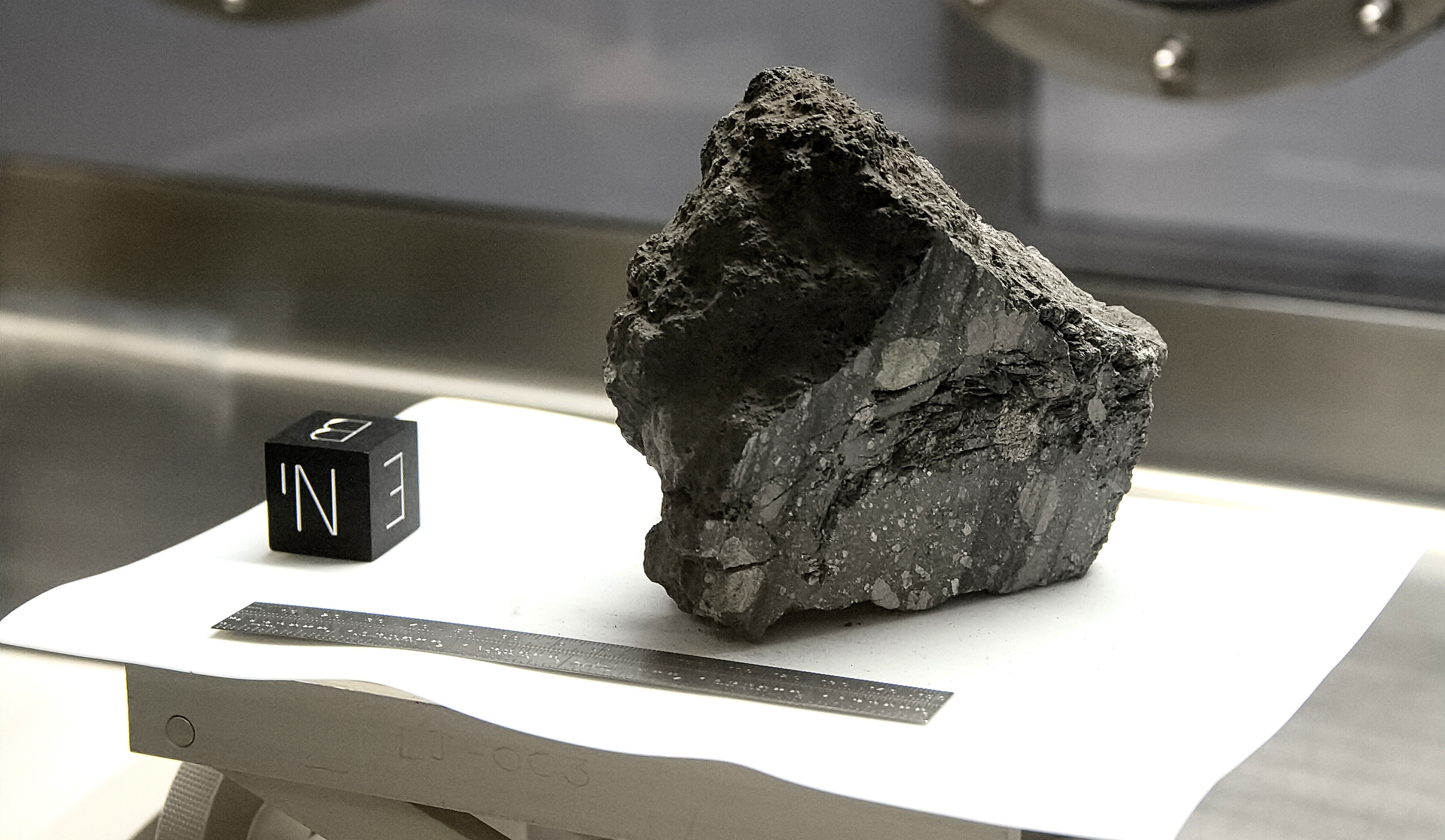 China Moon Rocks younger