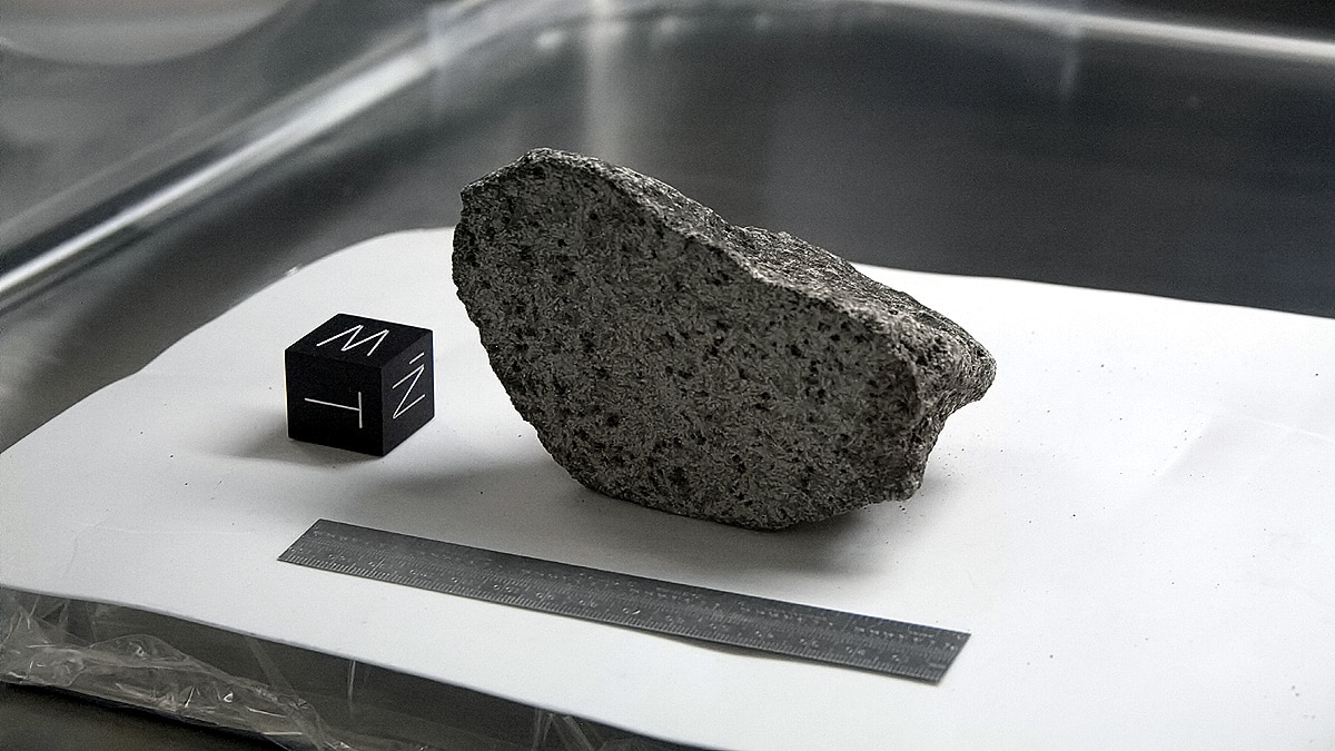 China Moon Rocks younger