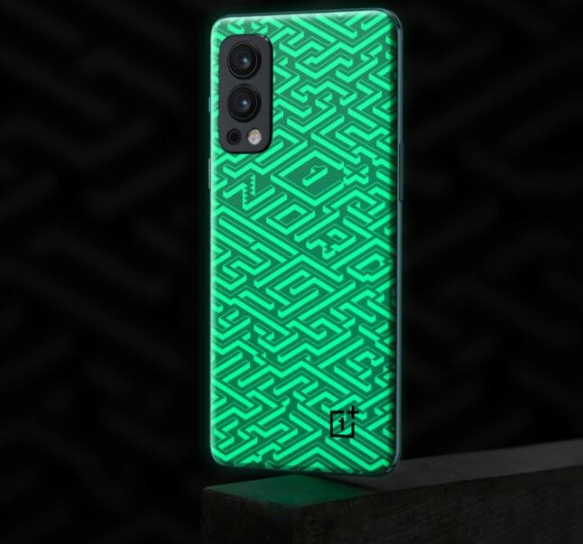 OnePlus Nord 2 × PAC-MAN Edition