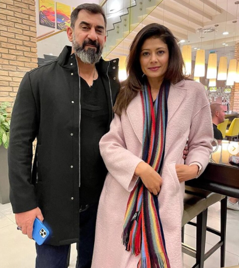 पूजा बत्रा-नवाब शाह 