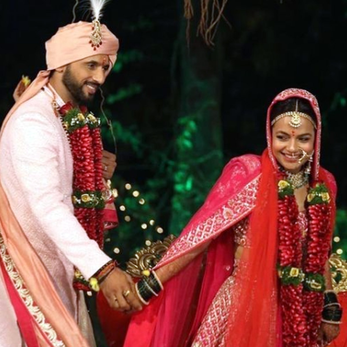 पुनीत पाठक-निध‍ि मूनी सिंह 