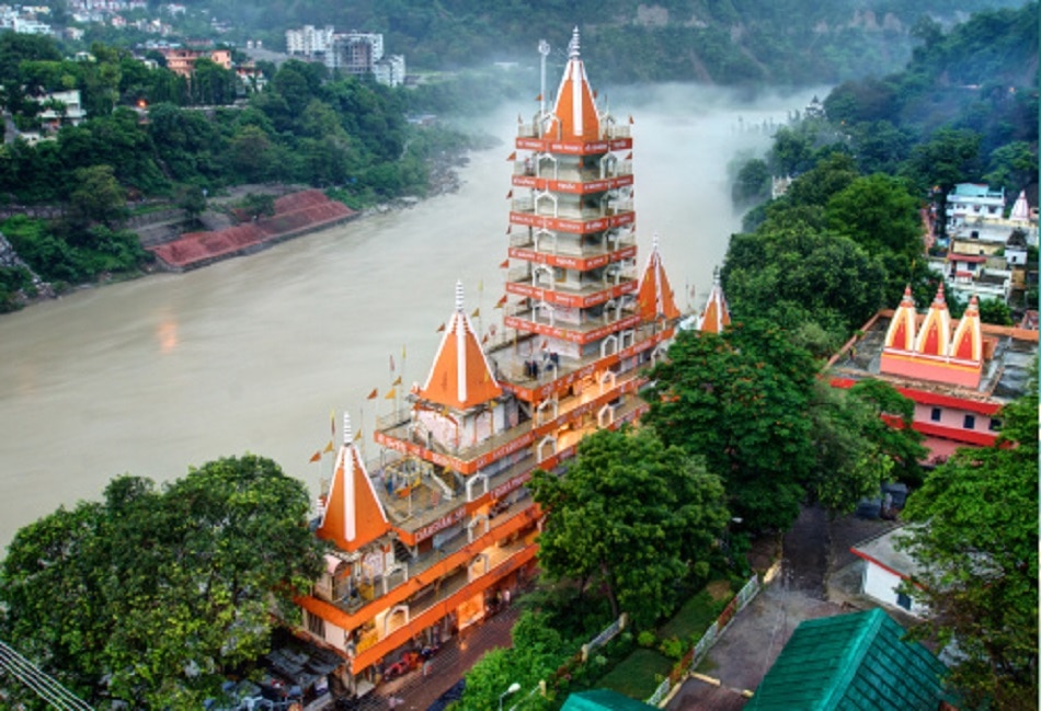 नवंबर की छुट्टियों में घूम आएं ये 10 हिल स्टेशन