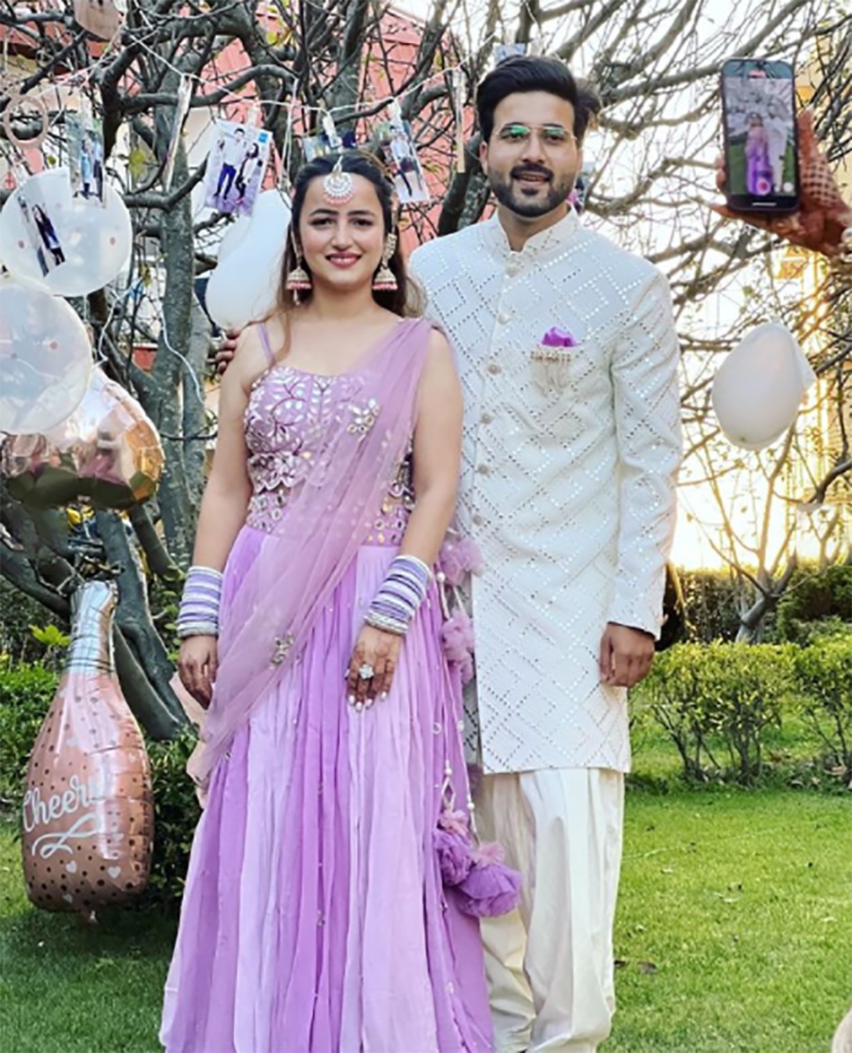 ज्येात‍िका दिलैक की सगाई 