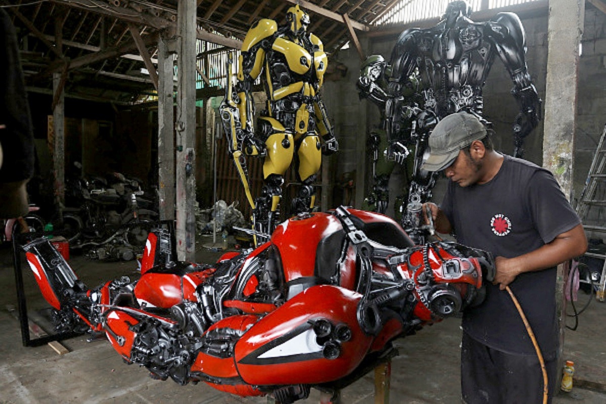 ‘आपदा में अवसर’ की कहानी