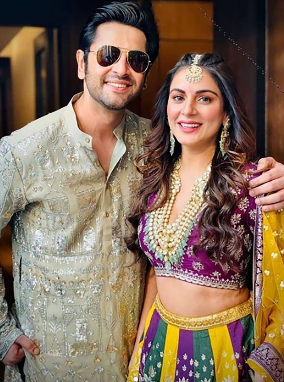 श्रद्धा आर्या 