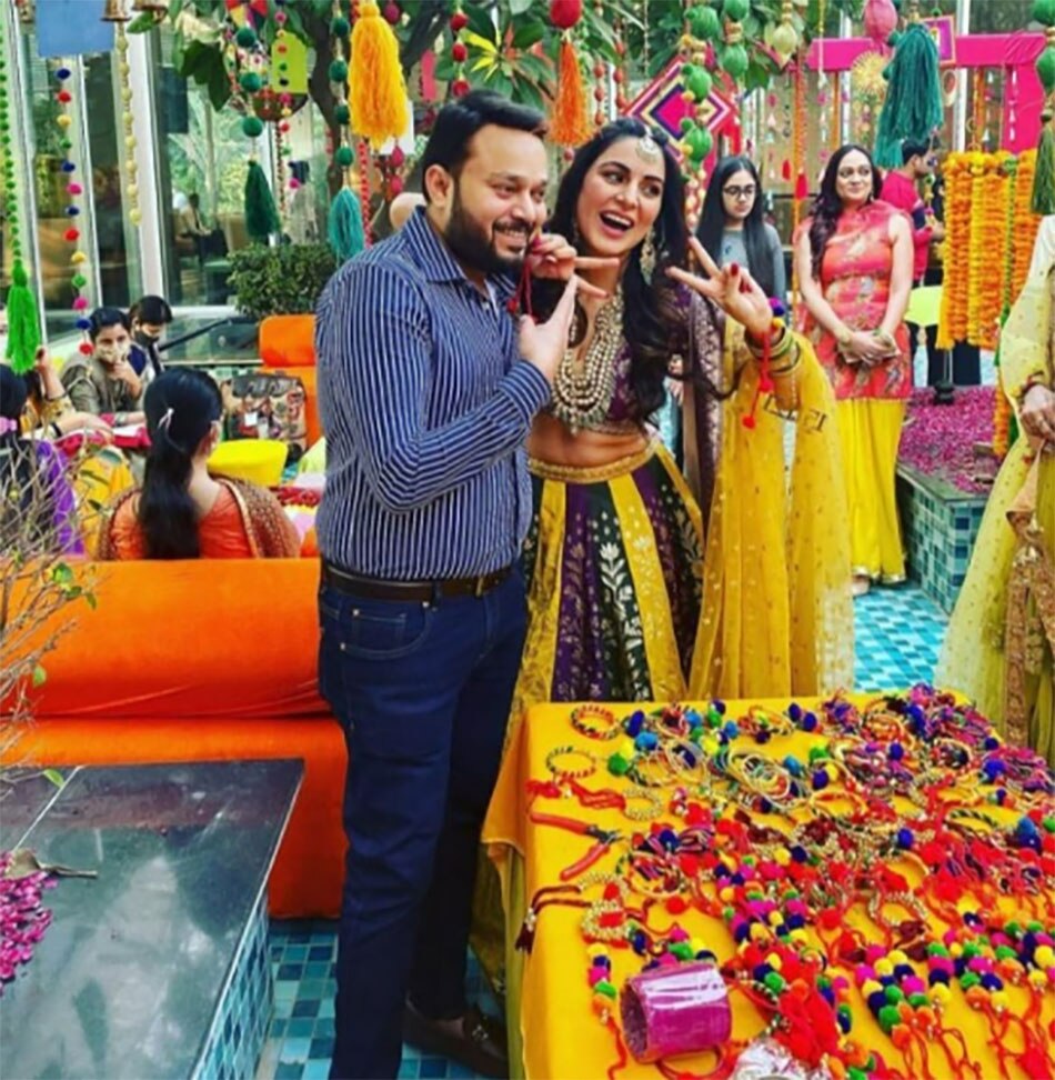 श्रद्धा आर्या 