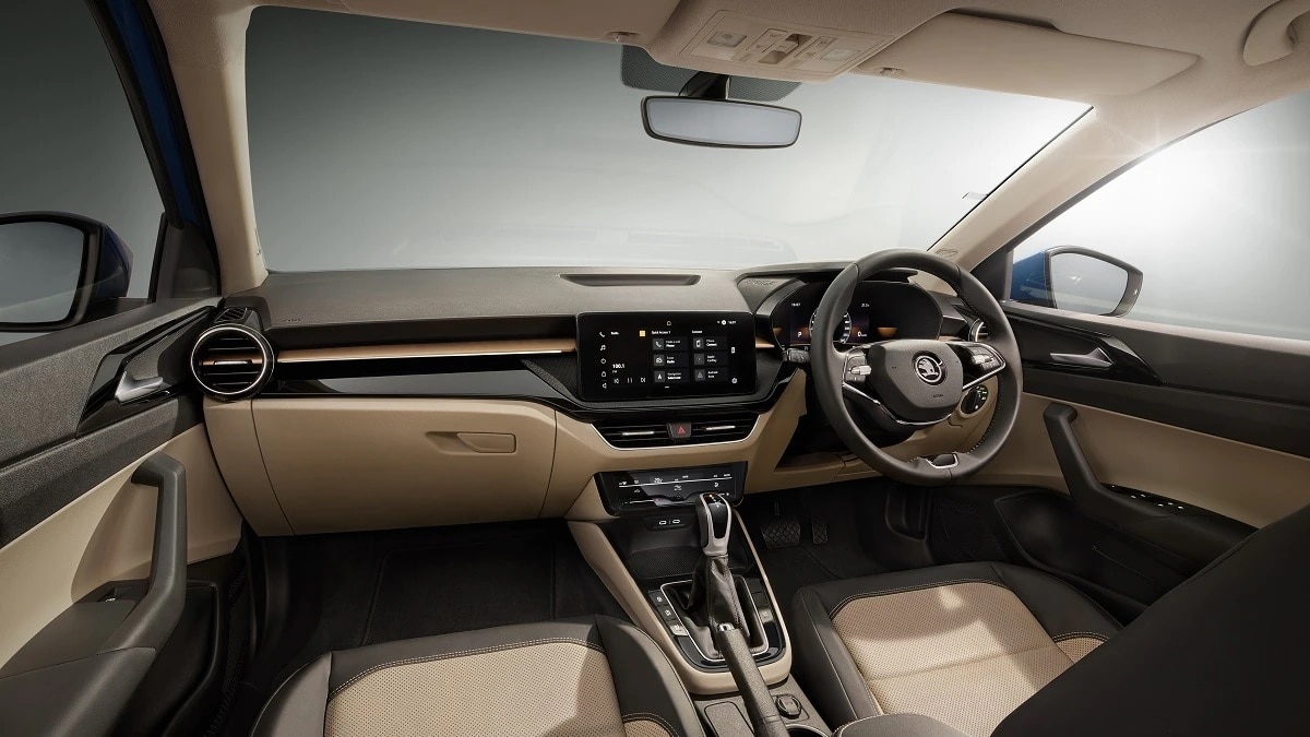 Skoda Slavia का इंटीरियर जानदार