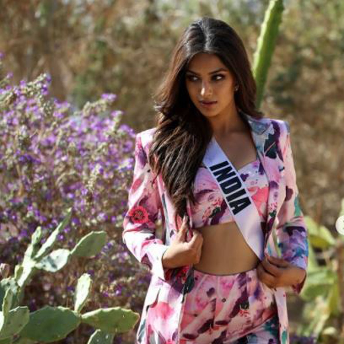 हरनाज संधू