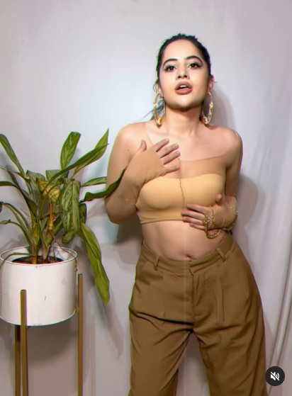 उर्फी जावेद