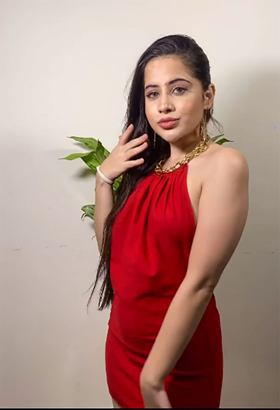  उर्फी जावेद