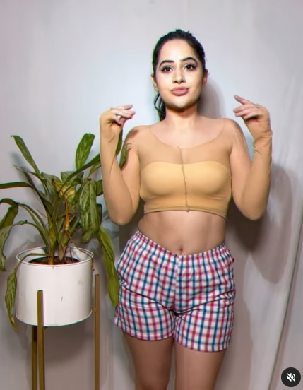 उर्फी जावेद