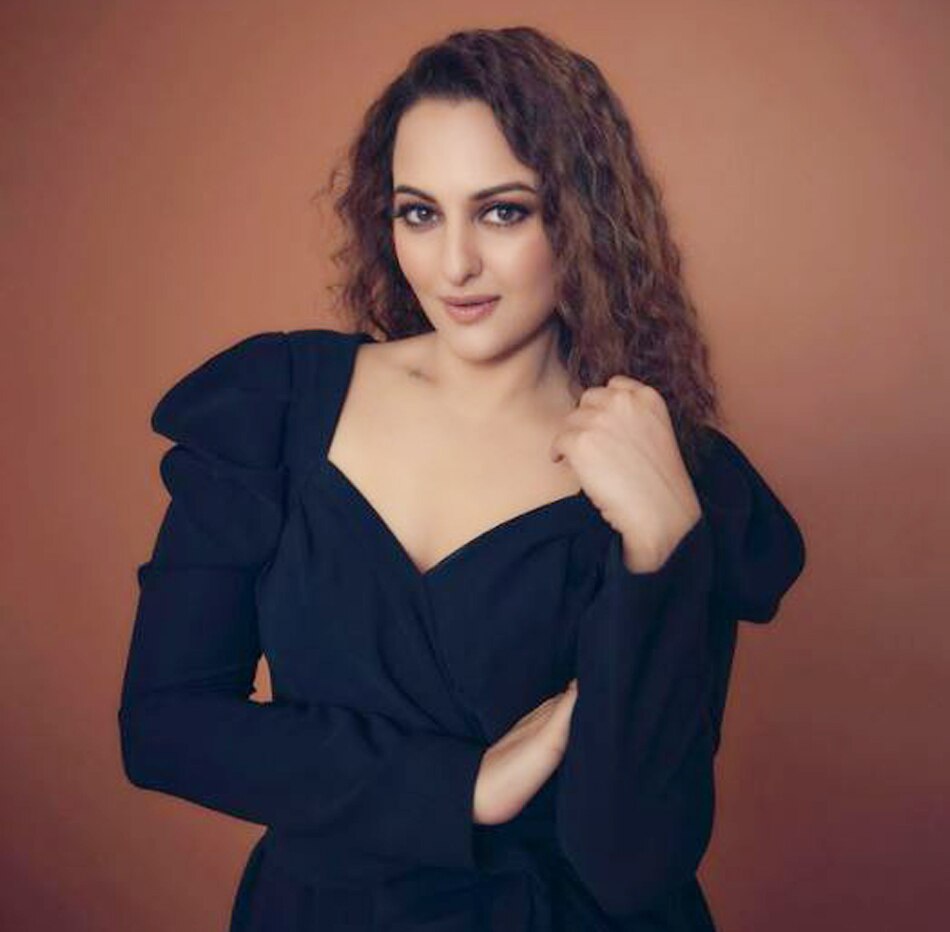 सोनाक्षी सिन्हा