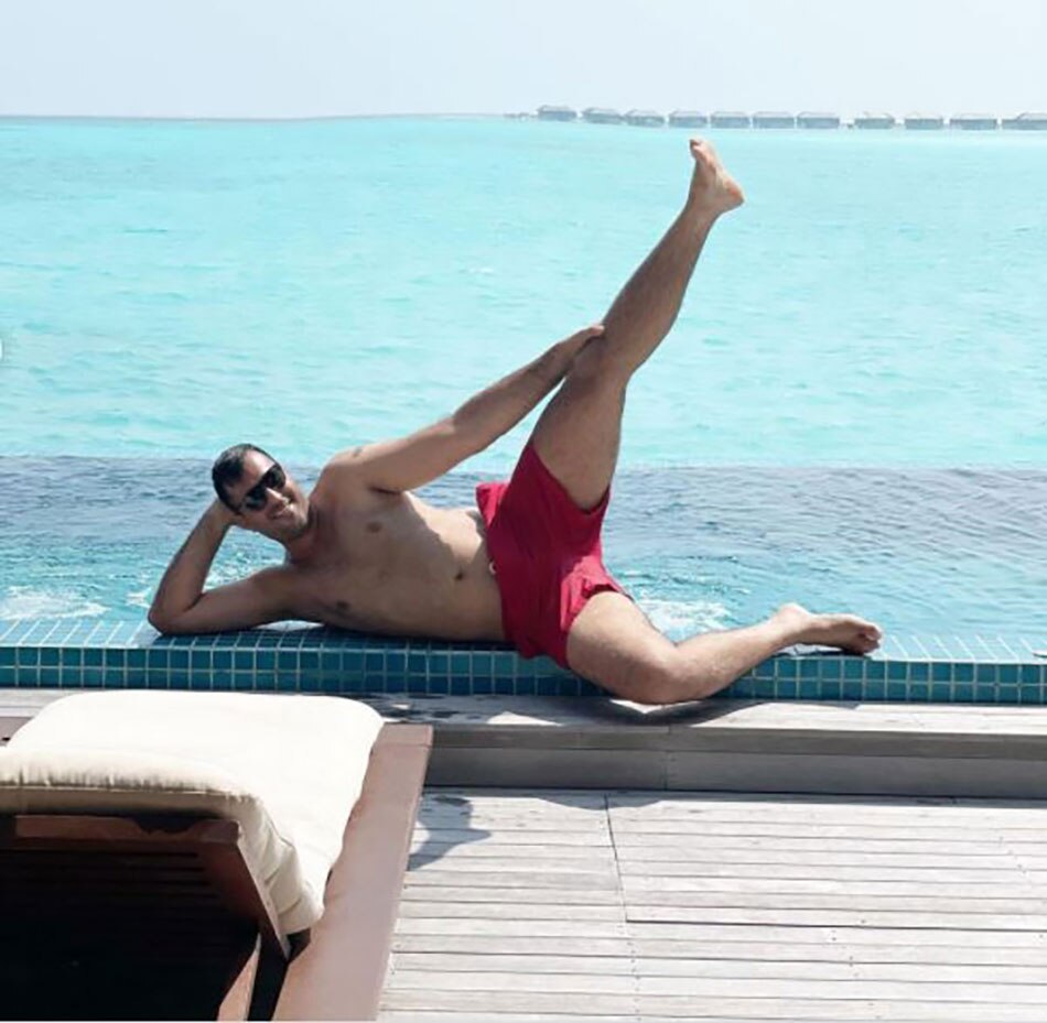 श्रद्धा आर्या के पति