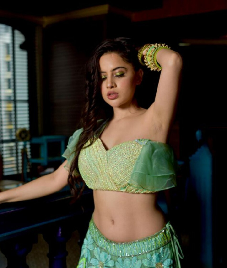 उर्फी जावेद