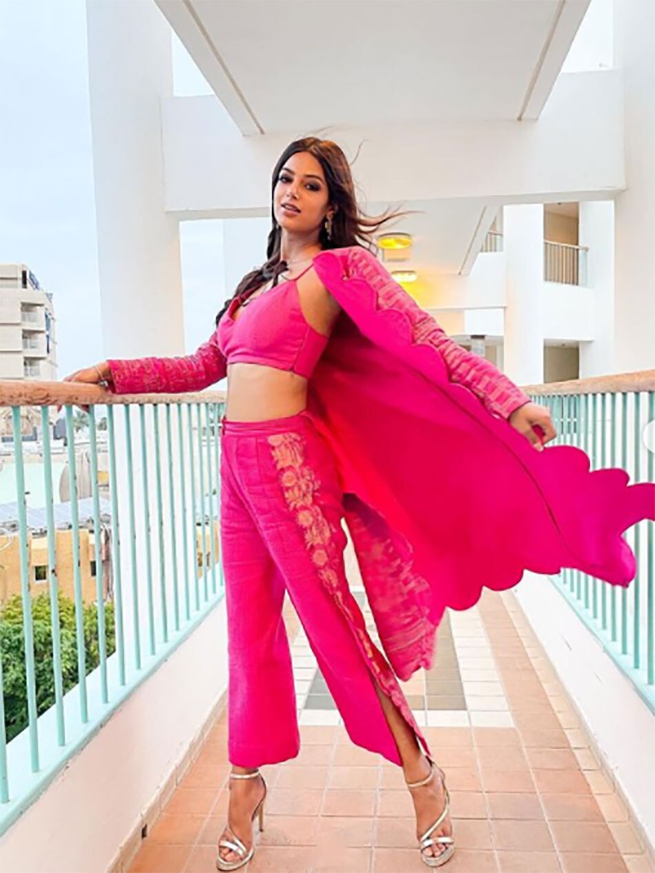 हरनाज कौर संधू