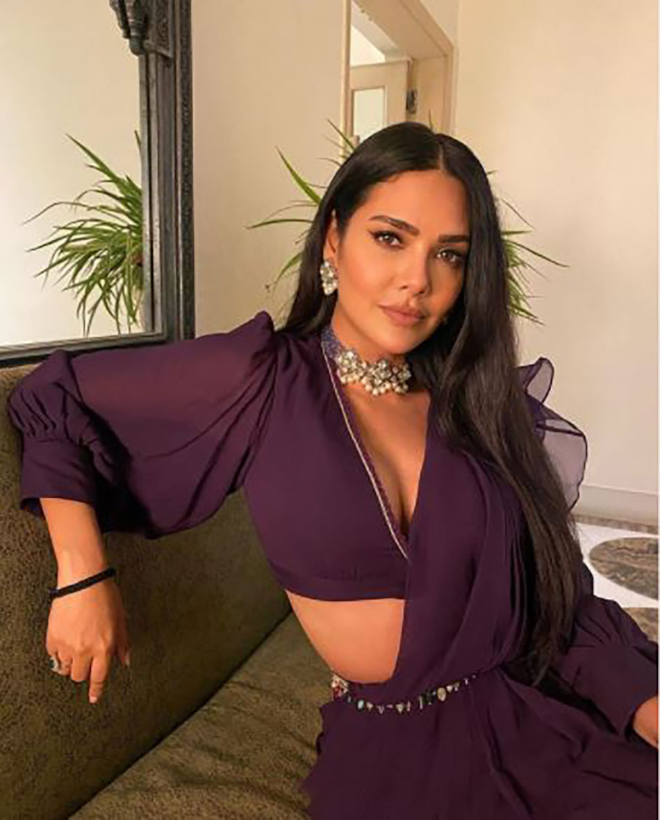 ईशा गुप्ता